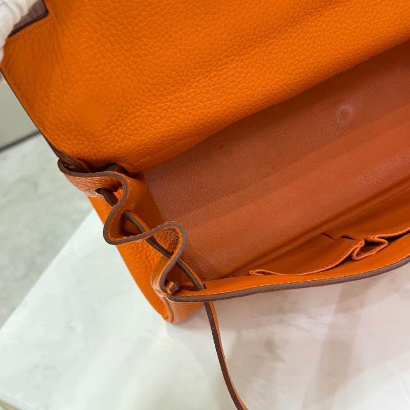 Kelly Shoulder 42 Orange