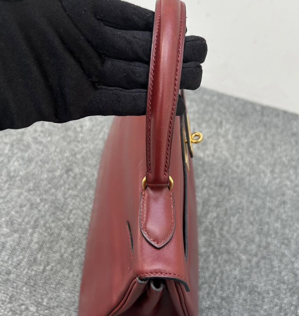 Kelly 32 Rouge