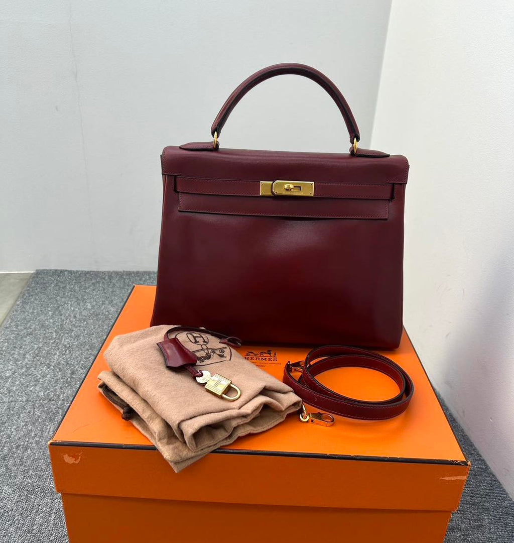 Kelly 32 Rouge