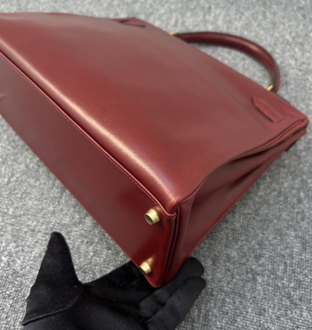 Kelly 32 Rouge