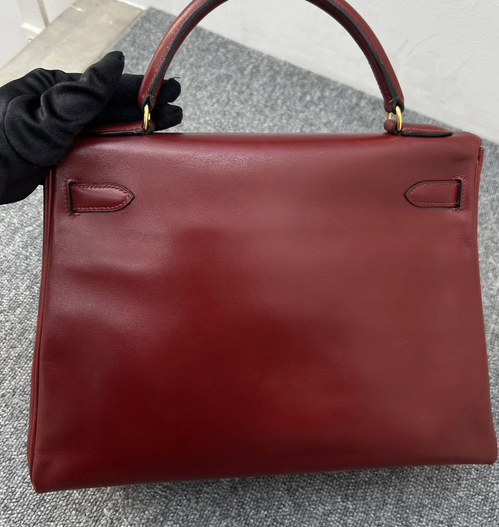 Kelly 32 Rouge