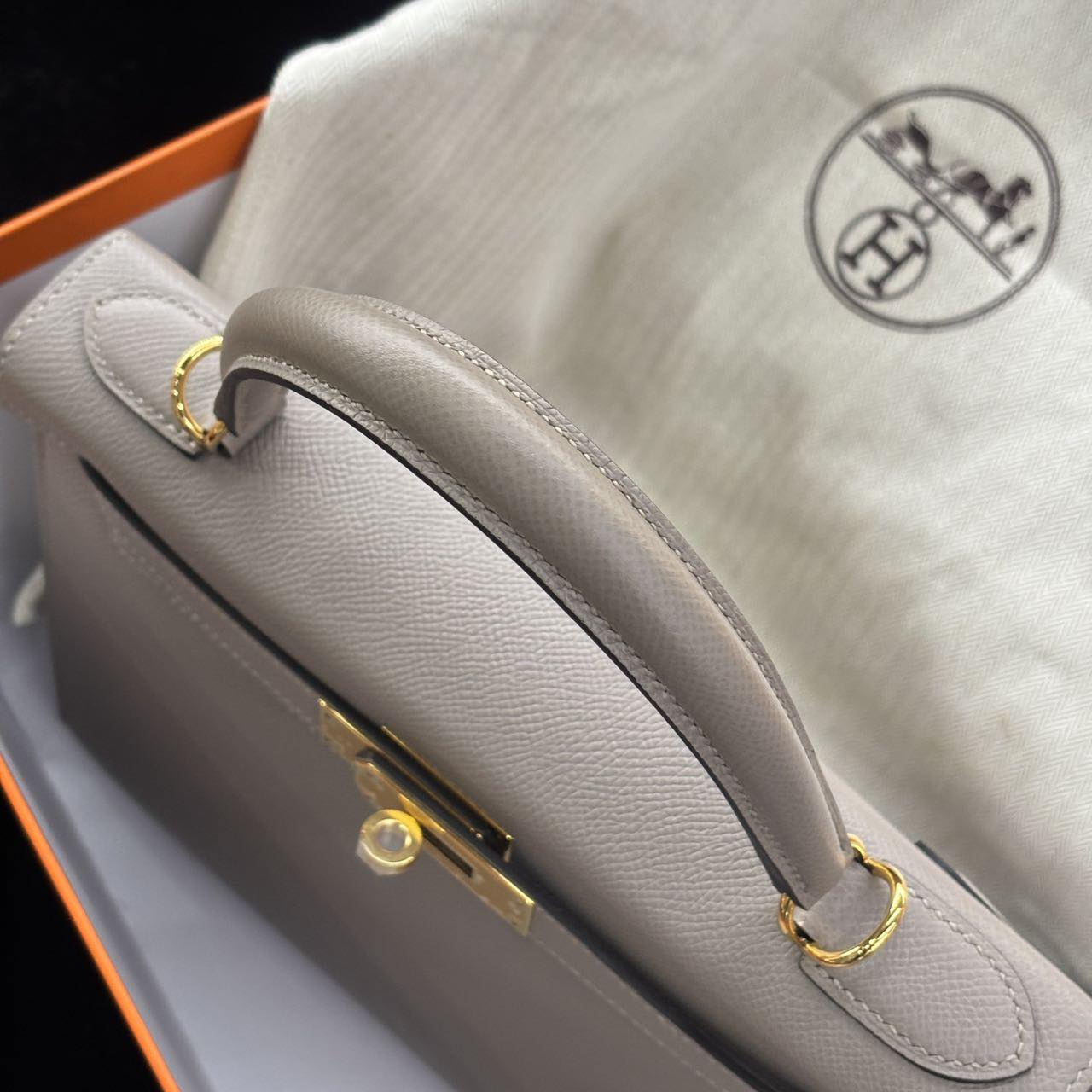 Kelly 28 Gris Asphalte