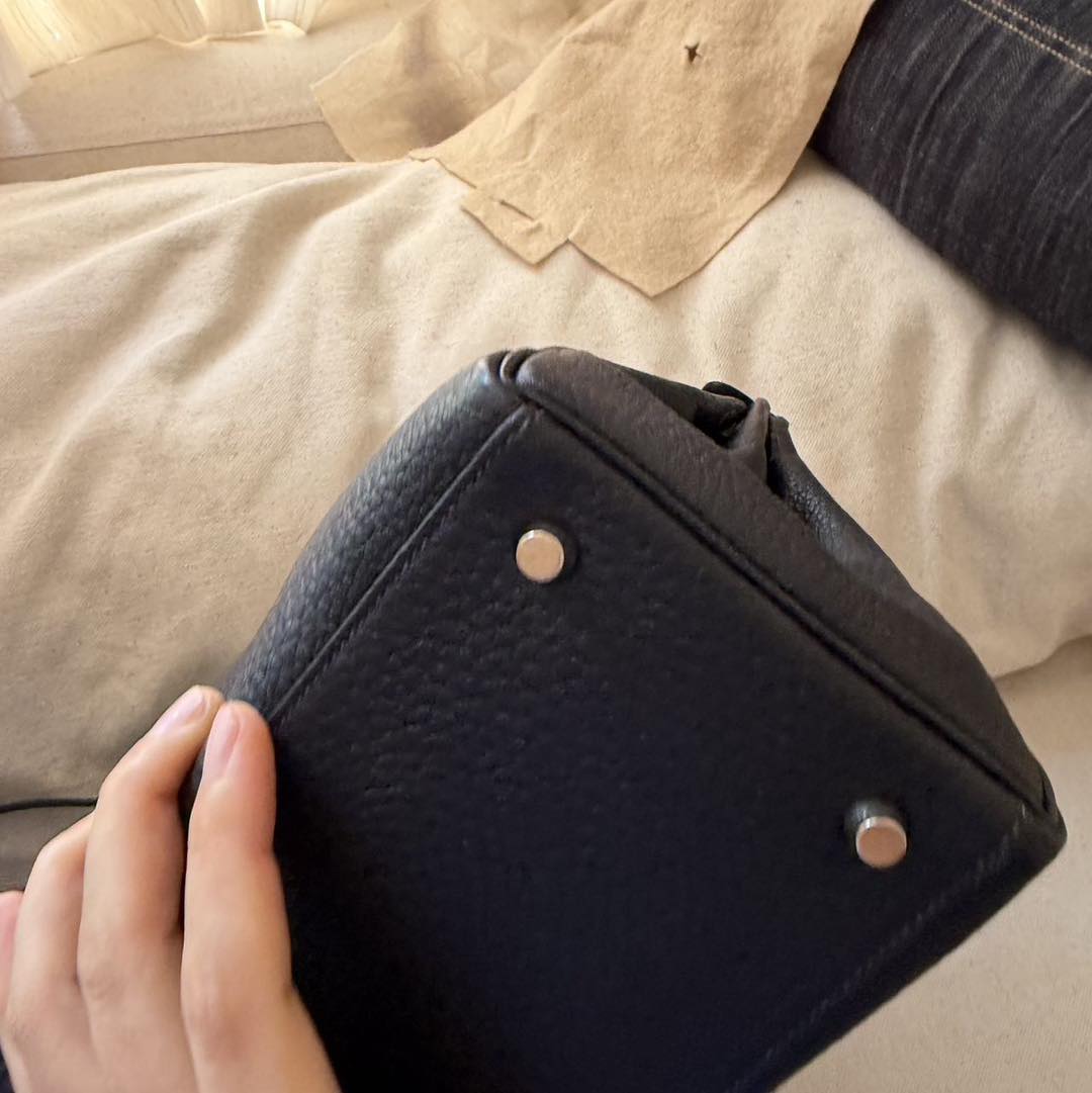 Kelly 35 Black