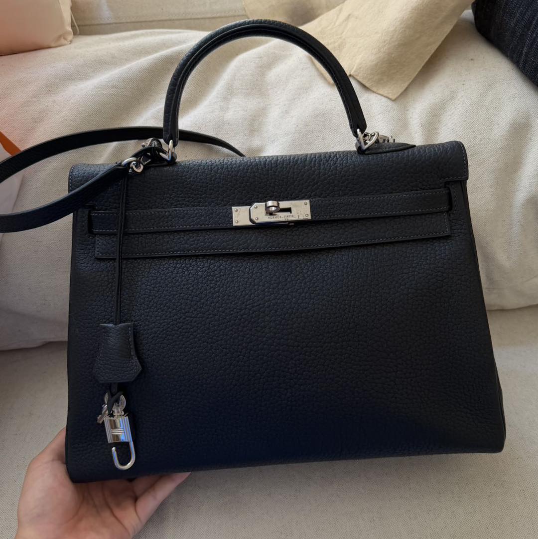Kelly 35 Black