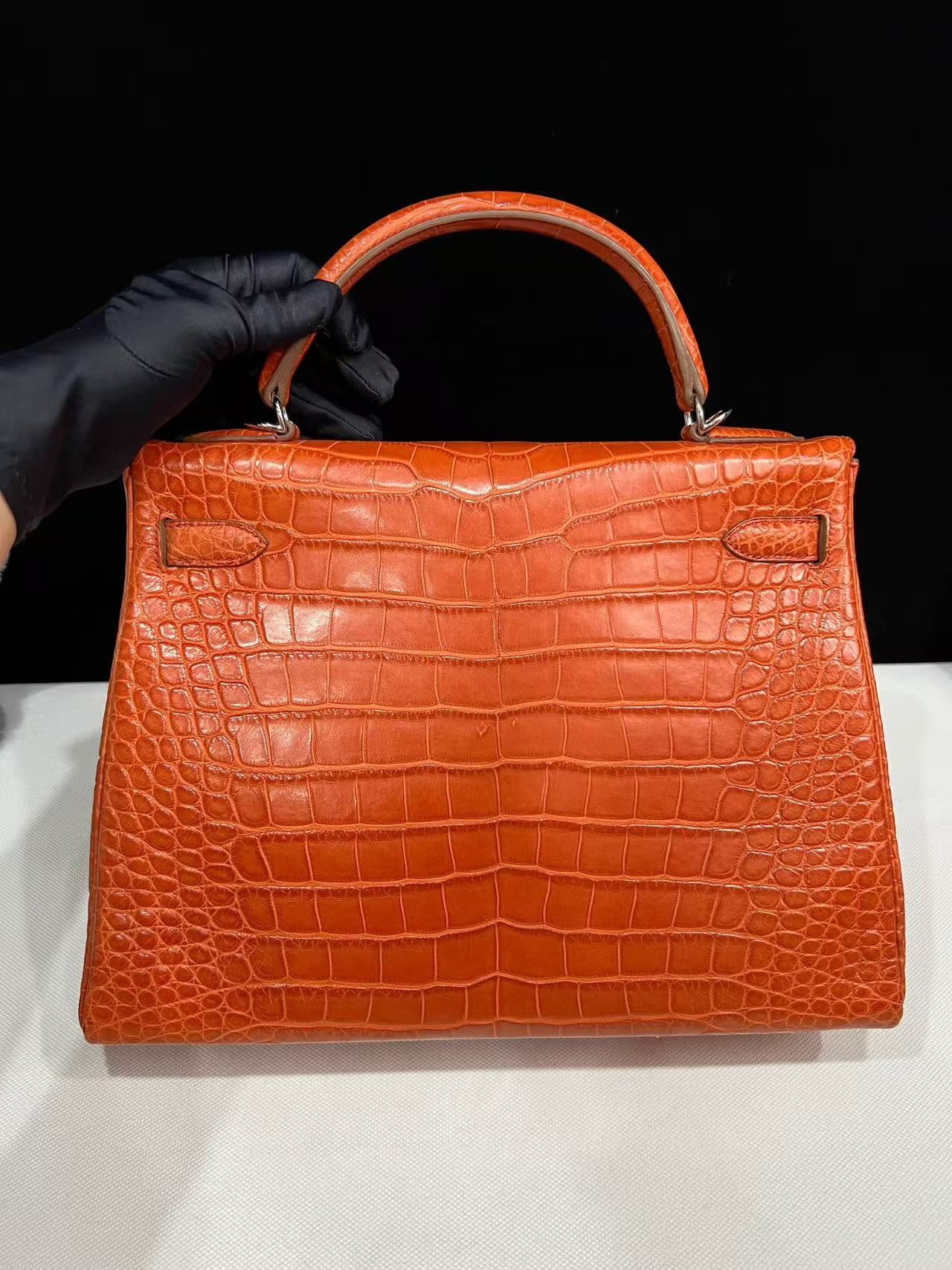 Kelly 32 Orange